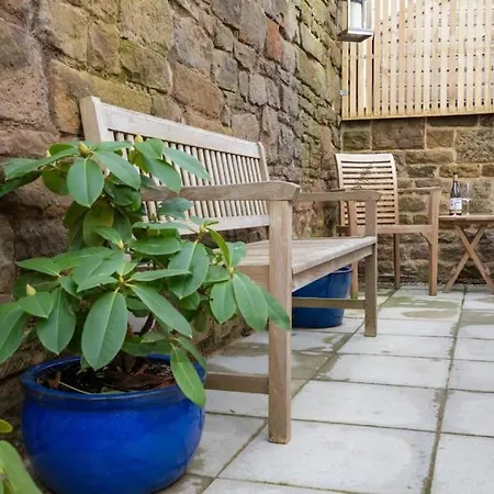 Beech Cottage - Family Cottage In The Peak District Two Dales Exterior photo